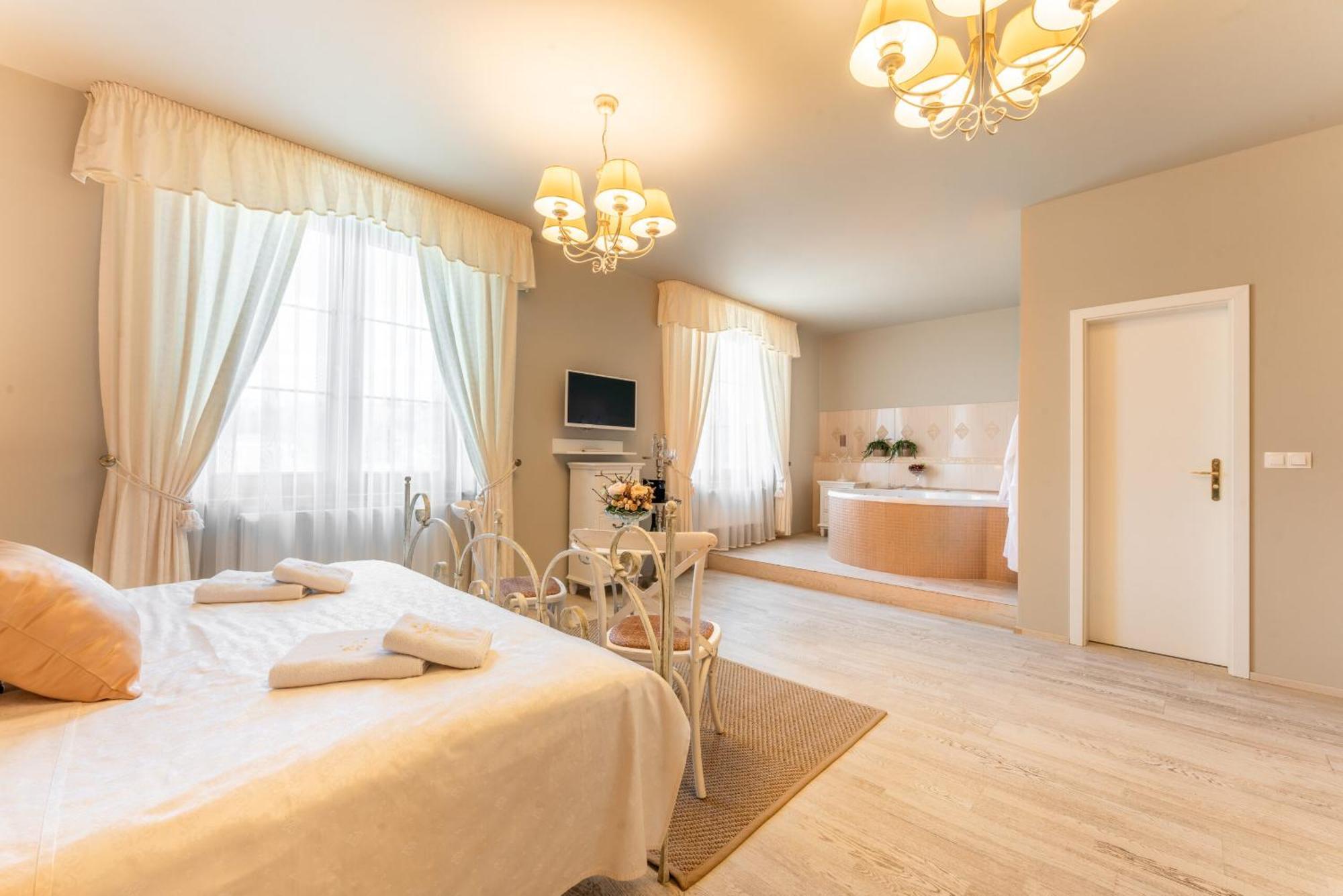 Hotel Plumlov Mostkovice Εξωτερικό φωτογραφία